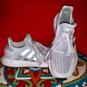 ADIDAS Swift Run Sneakers